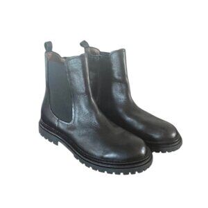 ZARA Black Leather Chelsea Fashion Boots Size 6.5/EU 37 Rugged Tread Sole